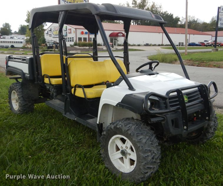 image for item JG9021 2016 John Deere Gator 855D S4  utility vehicle