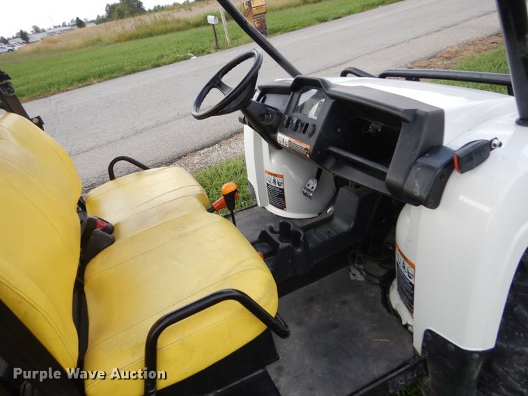 image for item JG9021 2016 John Deere Gator 855D S4  utility vehicle