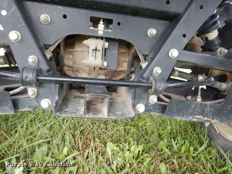 image for item JG9021 2016 John Deere Gator 855D S4  utility vehicle