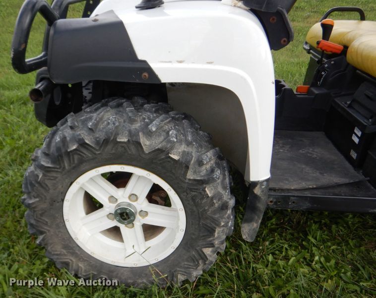 image for item JG9021 2016 John Deere Gator 855D S4  utility vehicle