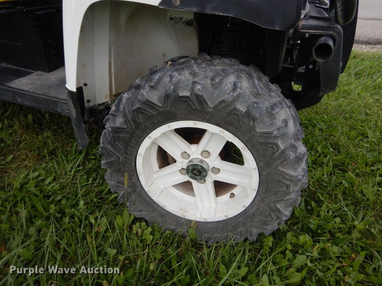 image for item JG9021 2016 John Deere Gator 855D S4  utility vehicle