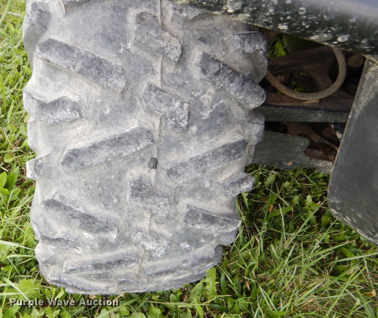 image for item JG9021 2016 John Deere Gator 855D S4  utility vehicle