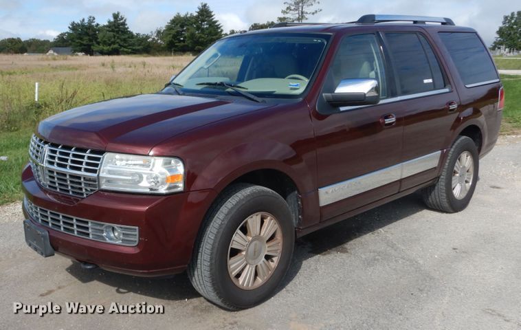 image for item JG9033 2011 Lincoln Navigator  SUV