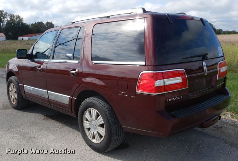 image for item JG9033 2011 Lincoln Navigator  SUV
