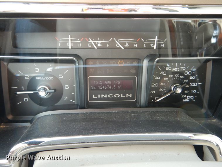 image for item JG9033 2011 Lincoln Navigator  SUV