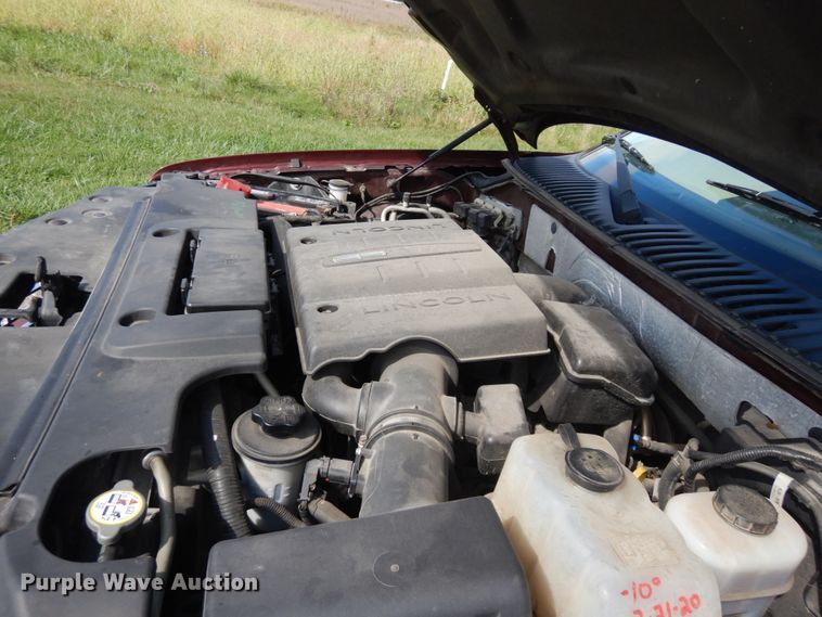 image for item JG9033 2011 Lincoln Navigator  SUV