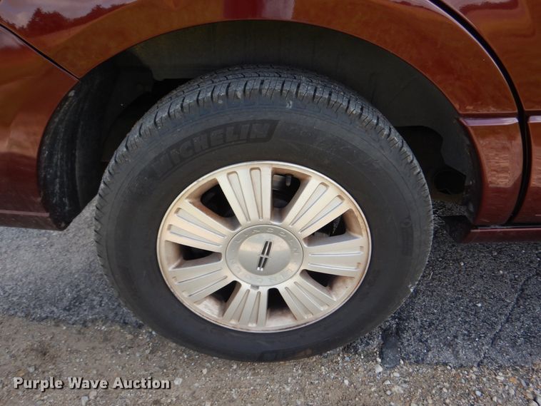 image for item JG9033 2011 Lincoln Navigator  SUV