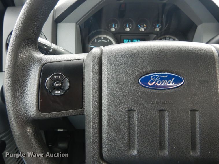 image for item JG9038 2012 Ford F450 Super Duty XL  truck cab and chassis