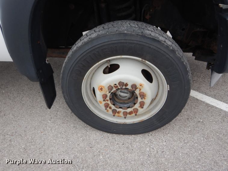 image for item JG9038 2012 Ford F450 Super Duty XL  truck cab and chassis