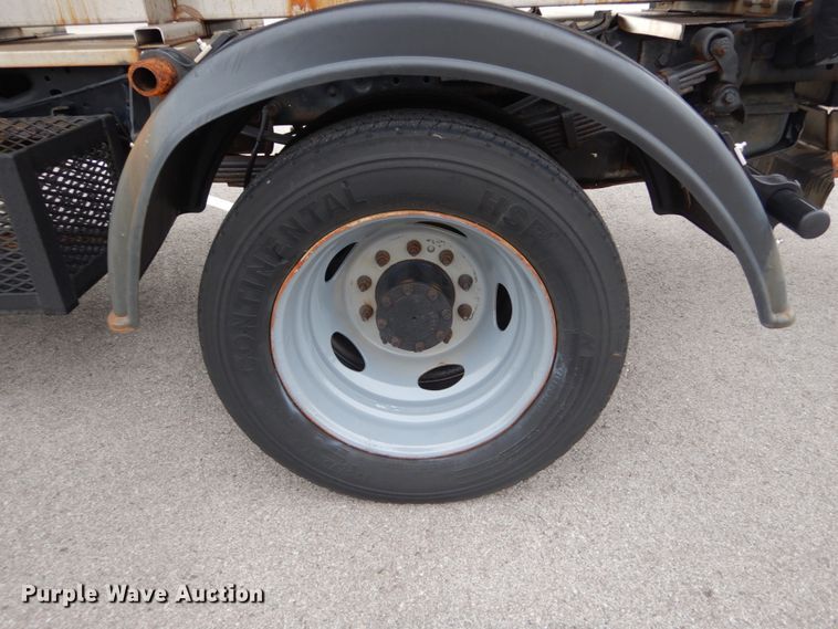 image for item JG9038 2012 Ford F450 Super Duty XL  truck cab and chassis