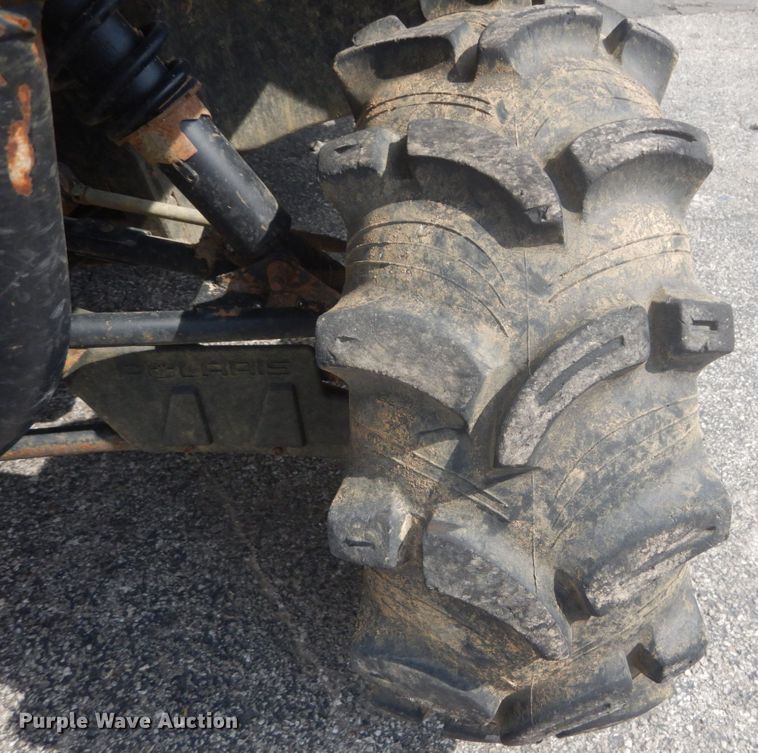 image for item JG9046 2011 Polaris Ranger 6x6  utility vehicle