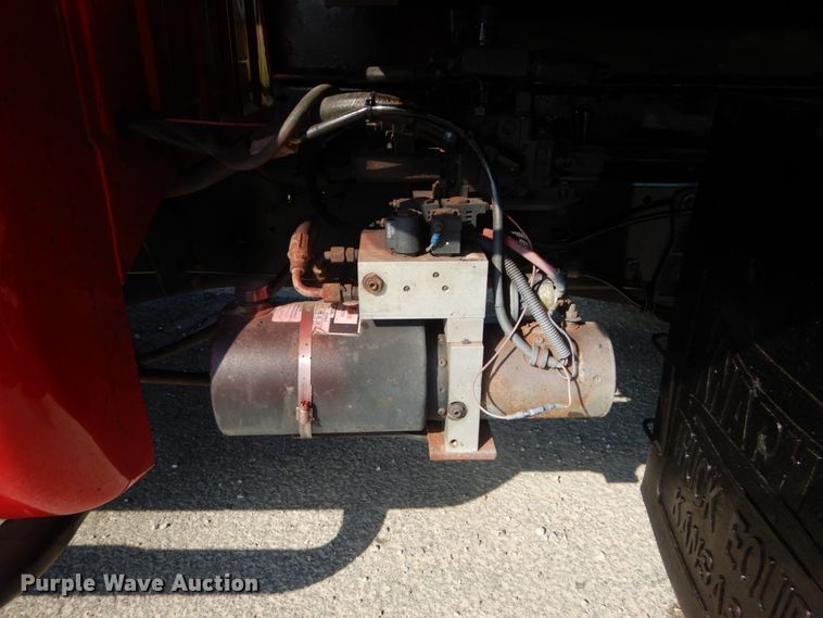 image for item JG9060 2011 Ford F450 Super Duty XL  dump truck