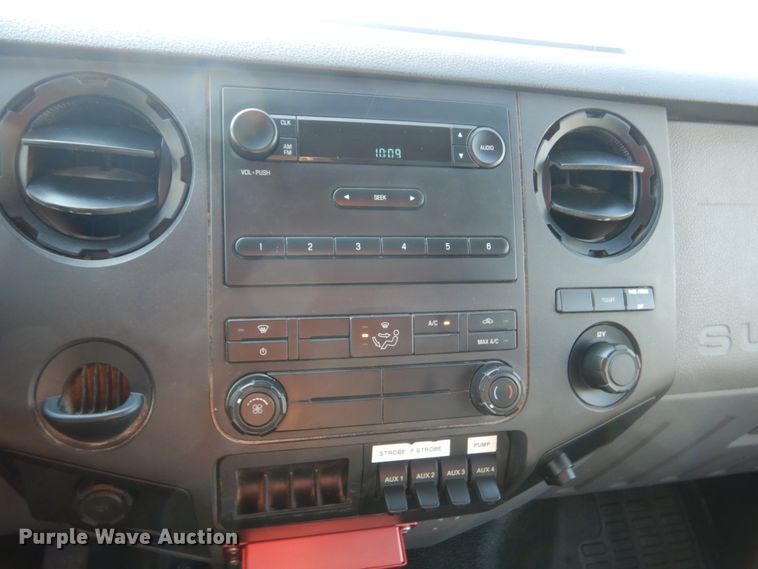 image for item JG9060 2011 Ford F450 Super Duty XL  dump truck