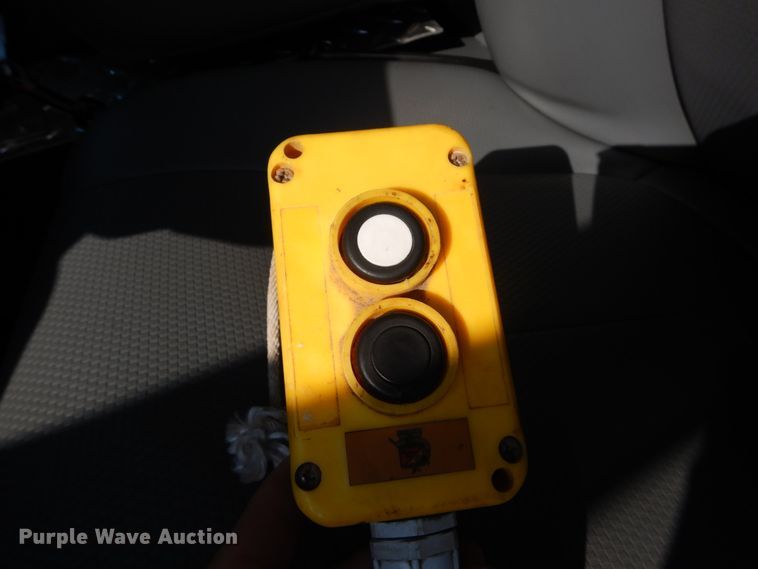 image for item JG9060 2011 Ford F450 Super Duty XL  dump truck