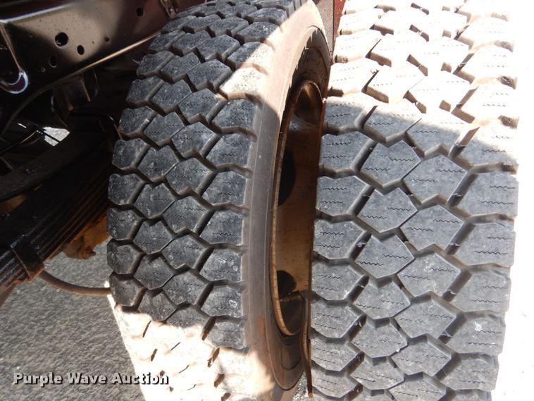 image for item JG9060 2011 Ford F450 Super Duty XL  dump truck