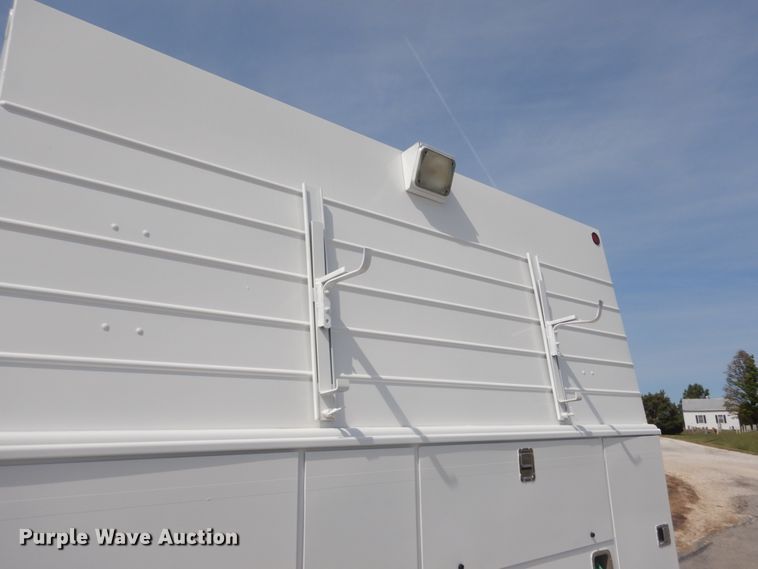 image for item JG9086 2008 Ford F450 Super Duty XL  utility / service truck