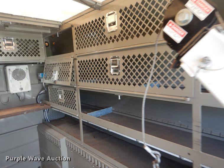 image for item JG9086 2008 Ford F450 Super Duty XL  utility / service truck