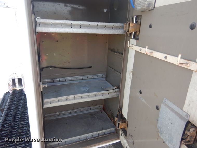 image for item JG9086 2008 Ford F450 Super Duty XL  utility / service truck