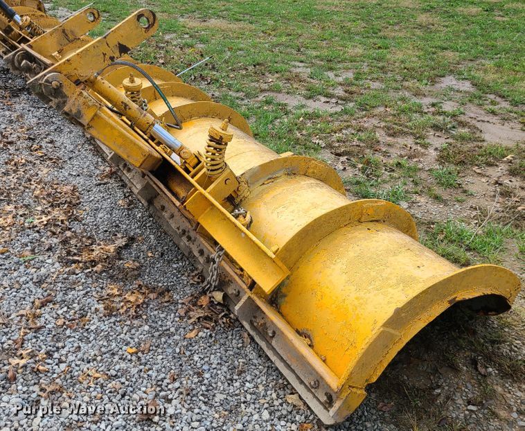 image for item JG9283 11'W snow plow