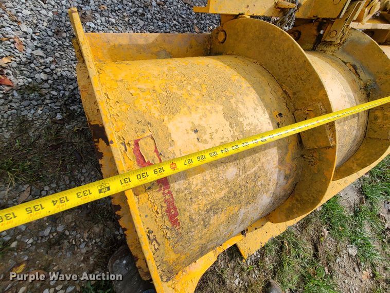 image for item JG9283 11'W snow plow