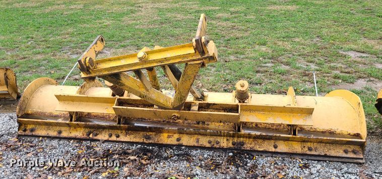 image for item JG9284 11'W snow plow