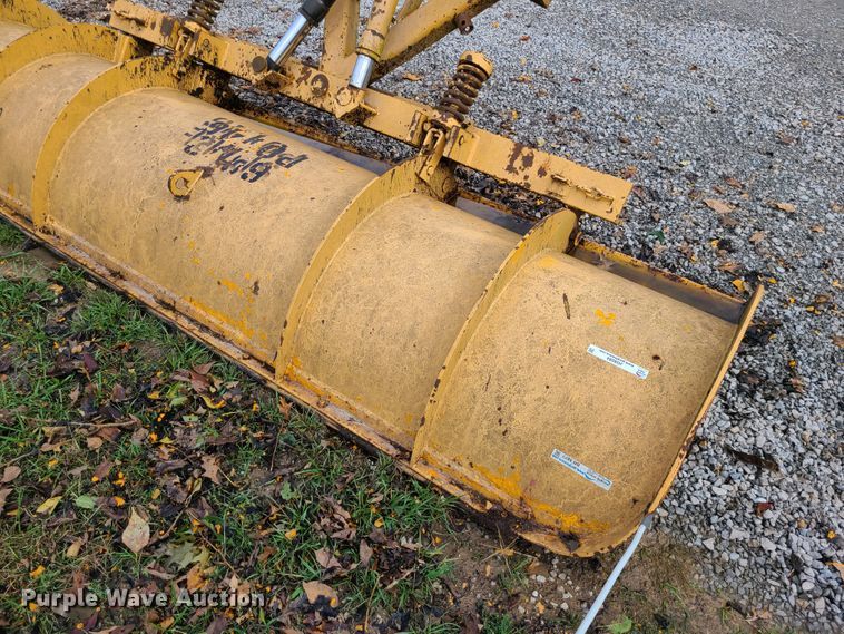 image for item JG9284 11'W snow plow