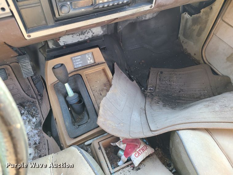 image for item JG9326 1983 GMC S15  pickup truck