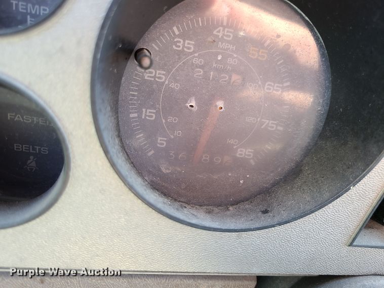 image for item JG9326 1983 GMC S15  pickup truck