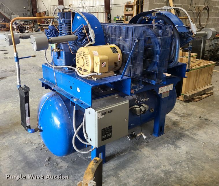 image for item JG9328 Quincy QRDT-15  air compressor
