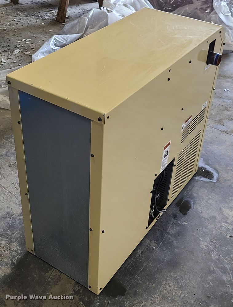 image for item JG9328 Quincy QRDT-15  air compressor