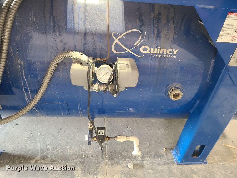 image for item JG9328 Quincy QRDT-15  air compressor