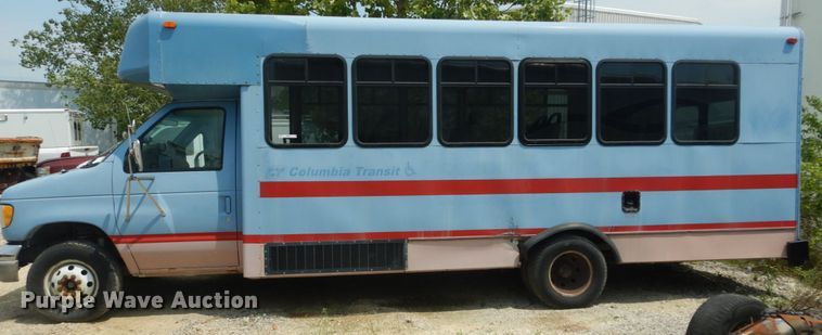 image for item JI9462 1999 Ford E450 Econoline  shuttle bus