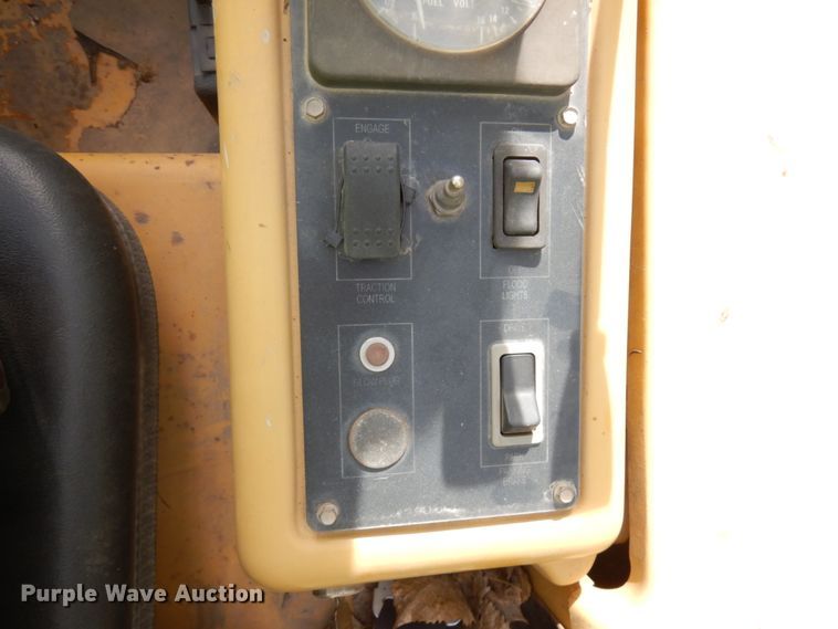 image for item JQ9299 Eagle Picher TM50  forklift