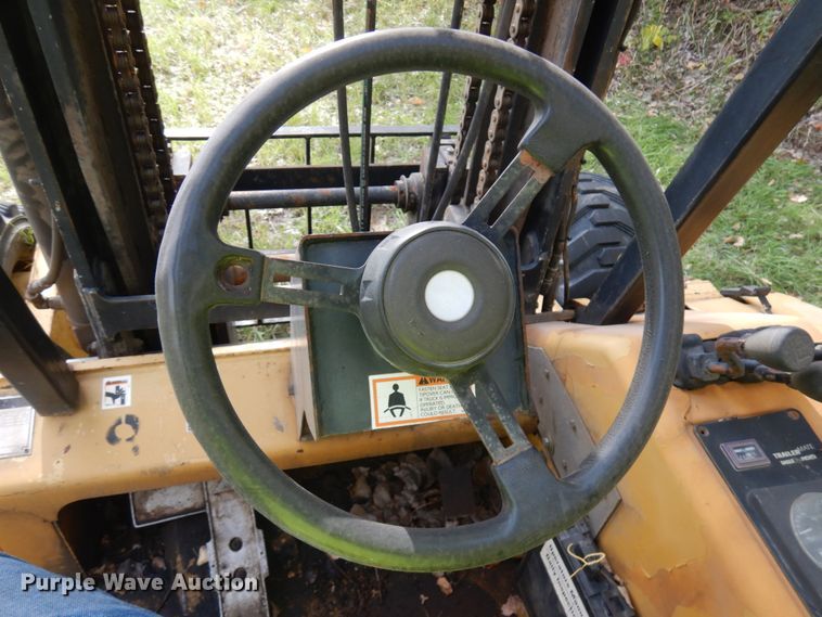 image for item JQ9300 2001 Eagle Picher TM50  forklift