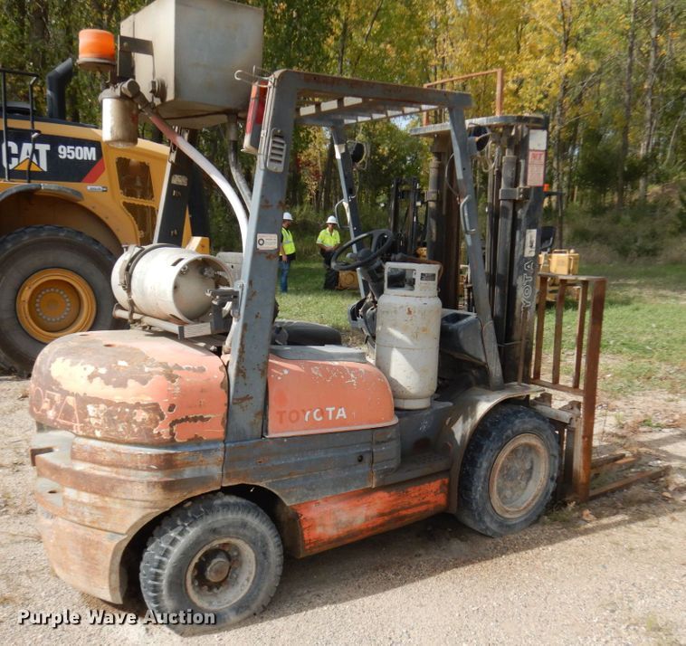 image for item JQ9301 Toyota 52-6FGU30  forklift
