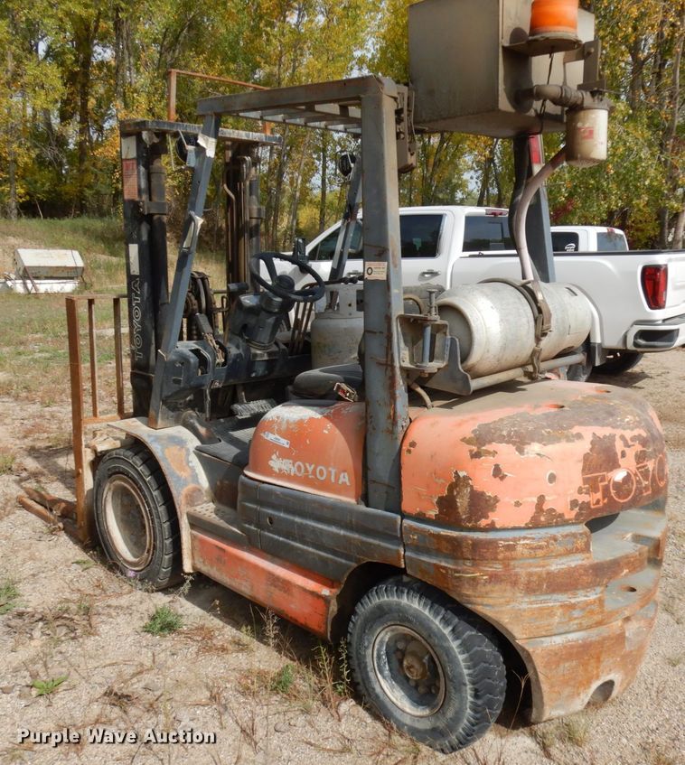 image for item JQ9301 Toyota 52-6FGU30  forklift