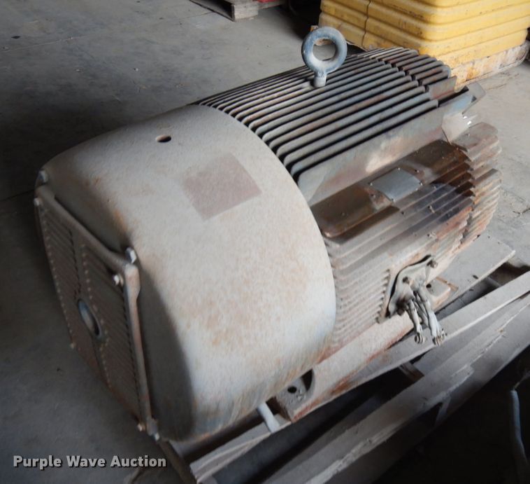 image for item JQ9342 General Electric 5K4475K224  electric motor