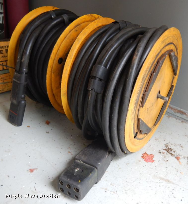image for item JQ9349 Consolidated Diesel Electric Company NC-8A  power unit