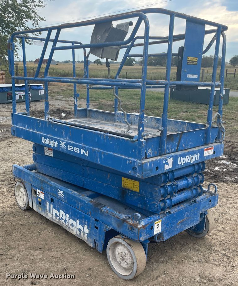 image for item JQ9433 Up Right 26N  scissor lift