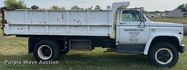 image for item JQ9510 1980 Chevrolet C70  dump truck