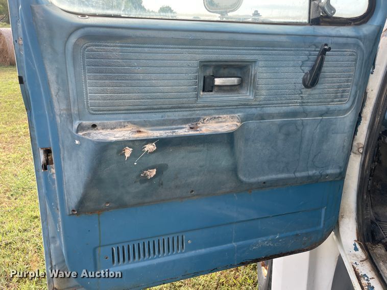 image for item JQ9510 1980 Chevrolet C70  dump truck