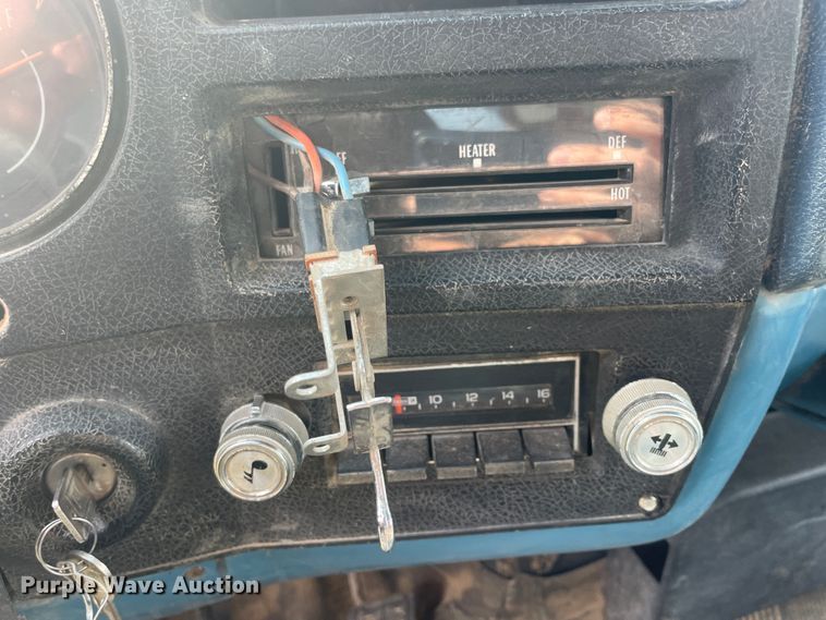 image for item JQ9510 1980 Chevrolet C70  dump truck