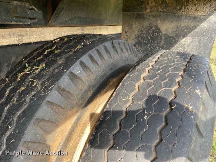 image for item JQ9510 1980 Chevrolet C70  dump truck