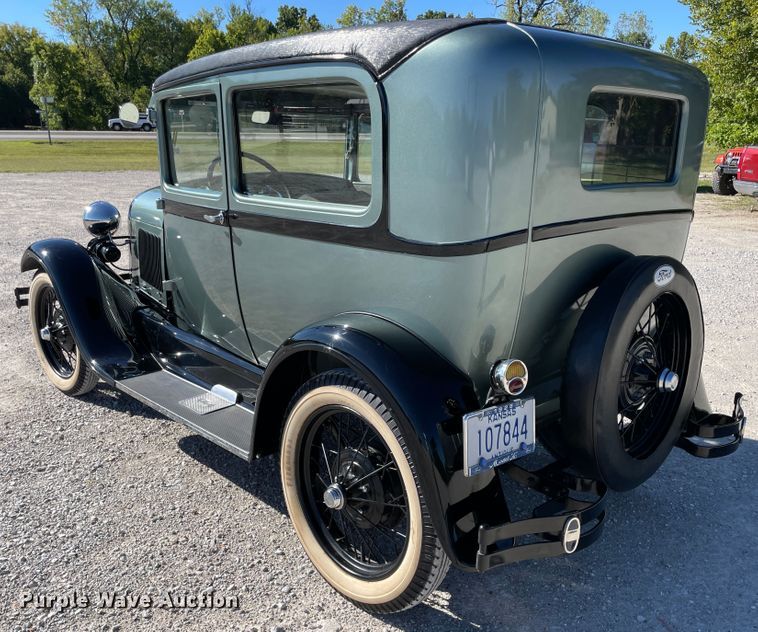 image for item JQ9512 1928 Ford Model A