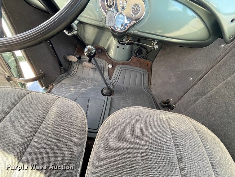 image for item JQ9512 1928 Ford Model A