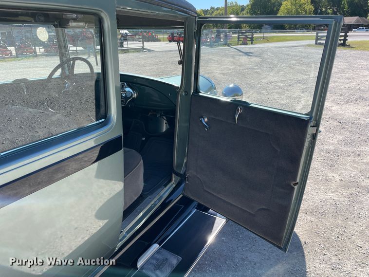 image for item JQ9512 1928 Ford Model A