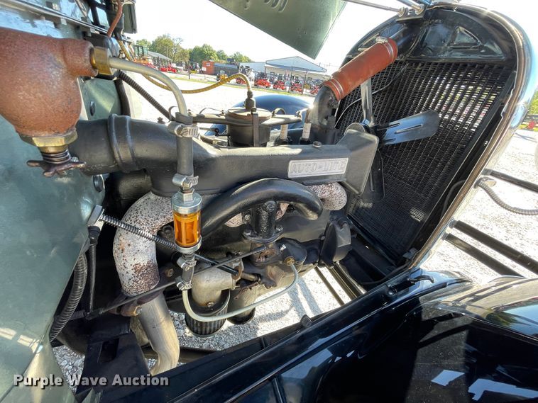 image for item JQ9512 1928 Ford Model A