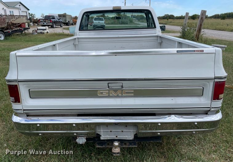 image for item JQ9516 1980 GMC C1500  pickup truck