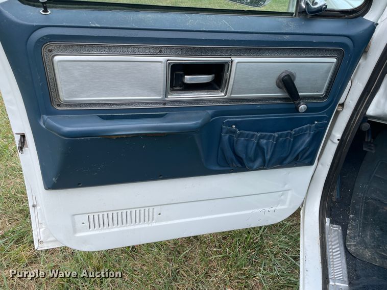 image for item JQ9516 1980 GMC C1500  pickup truck