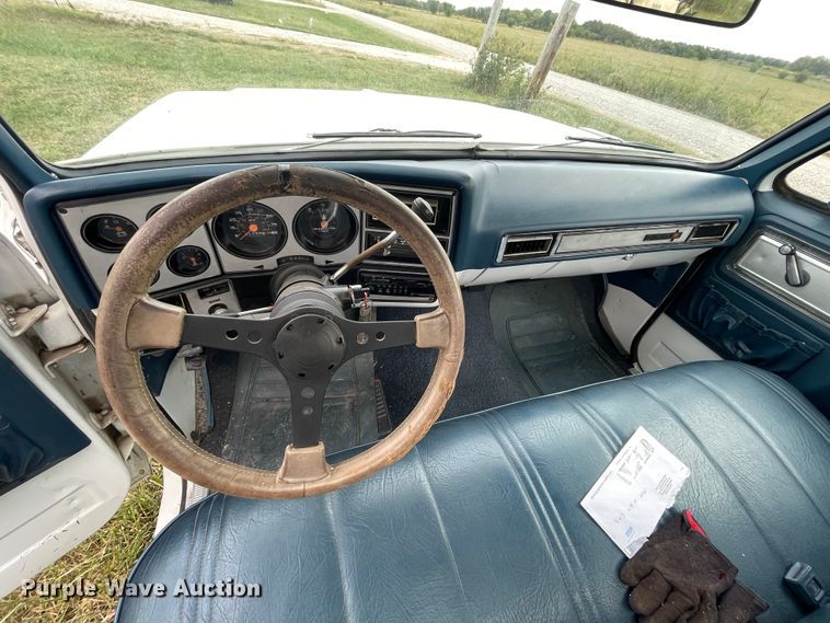 image for item JQ9516 1980 GMC C1500  pickup truck